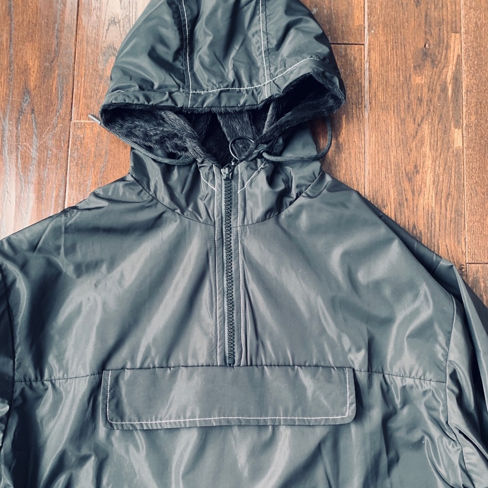 DANIELLE GUIZIO Windbreaker Pullover 🔥 - Picture 6 of 8